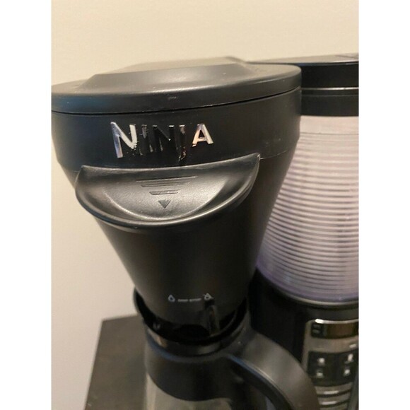 Ninja Auto-iQ Coffee Maker - Picture 2 of 8